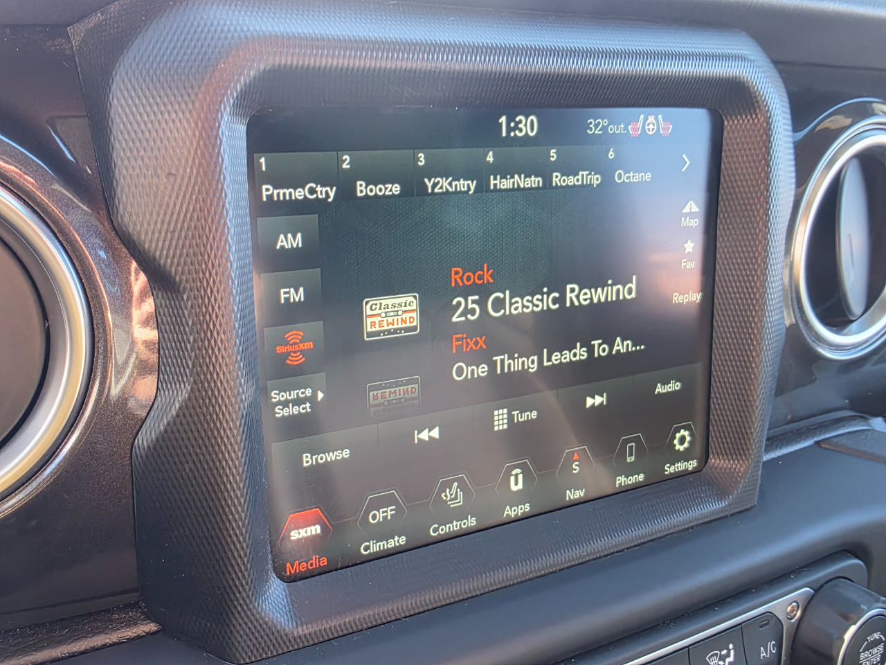 Jeep Wrangler Unlimited Sahara Altitude 2022