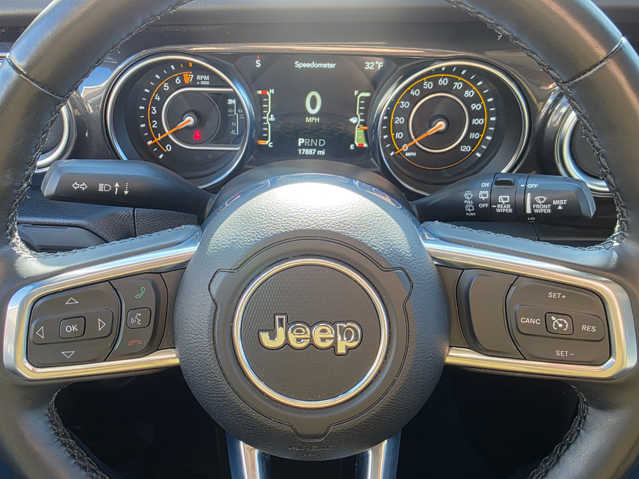 Jeep Wrangler Unlimited Sahara Altitude 2022