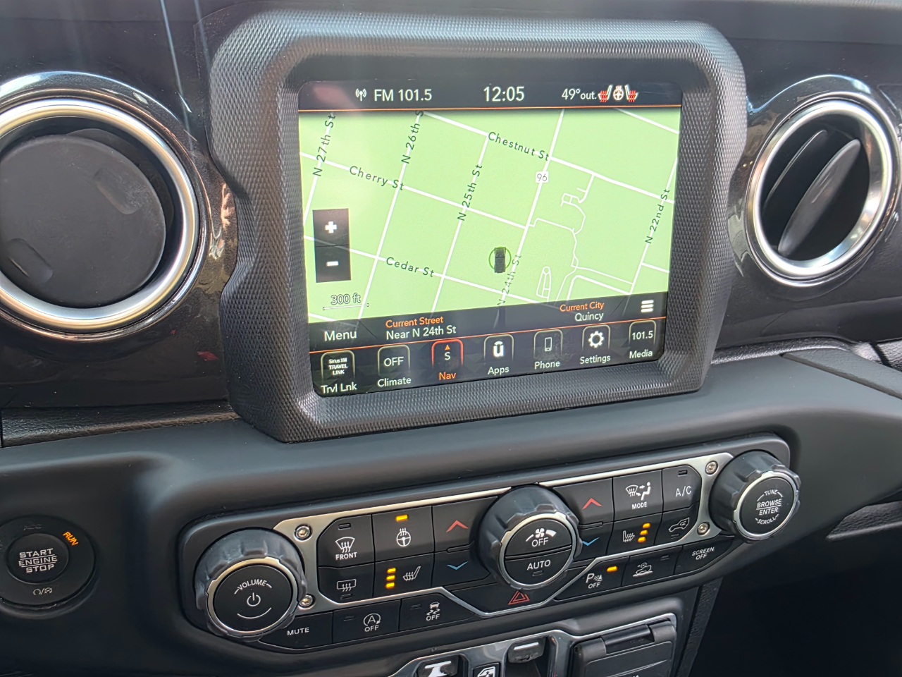 Jeep Wrangler Unlimited Sahara Altitude 2021