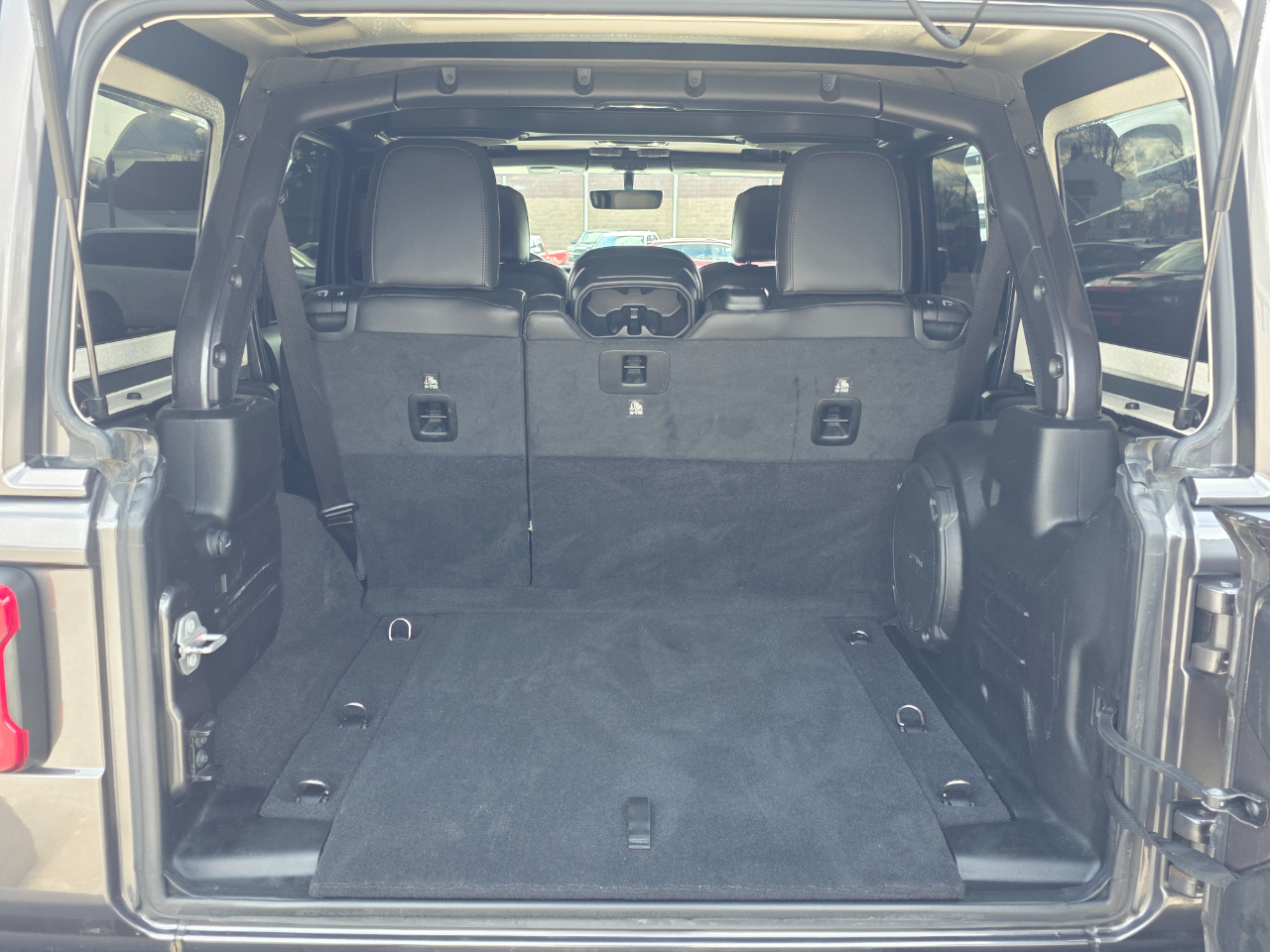 Jeep Wrangler Unlimited Sahara Altitude 2021