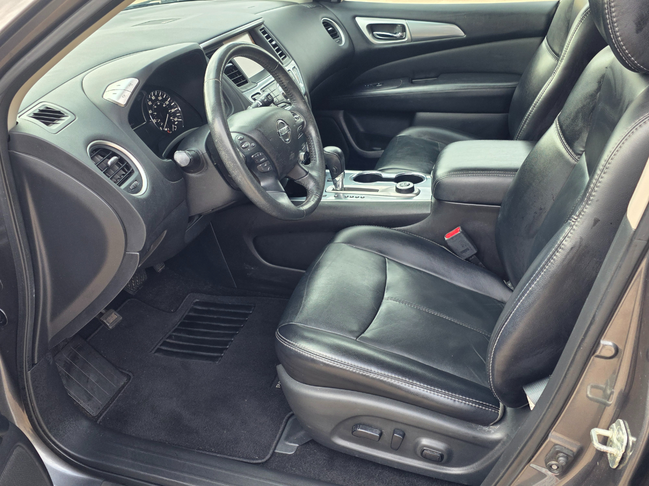 Nissan Pathfinder Platinum 4WD 2018