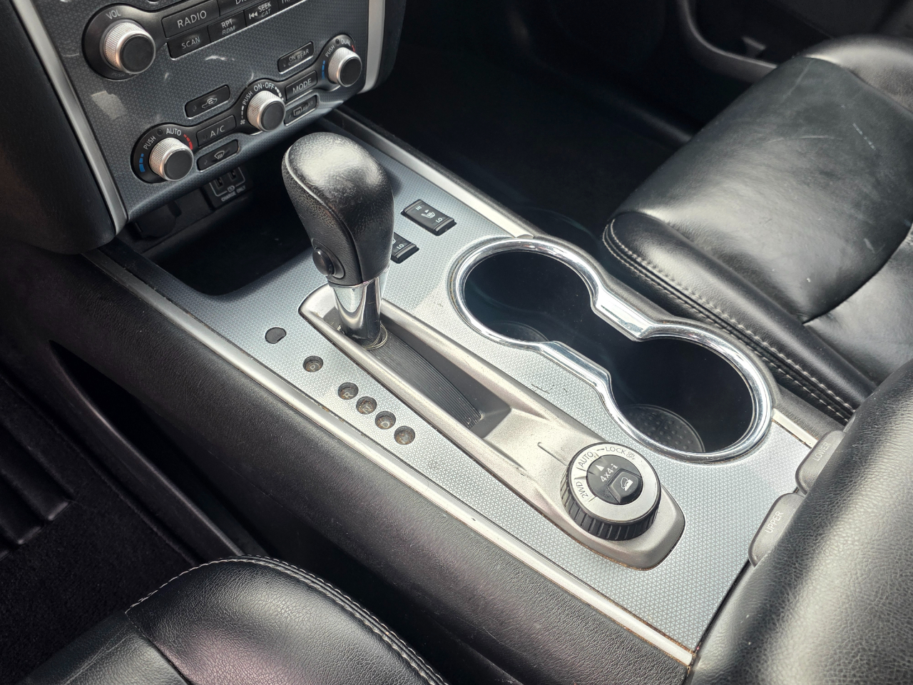 Nissan Pathfinder Platinum 4WD 2018