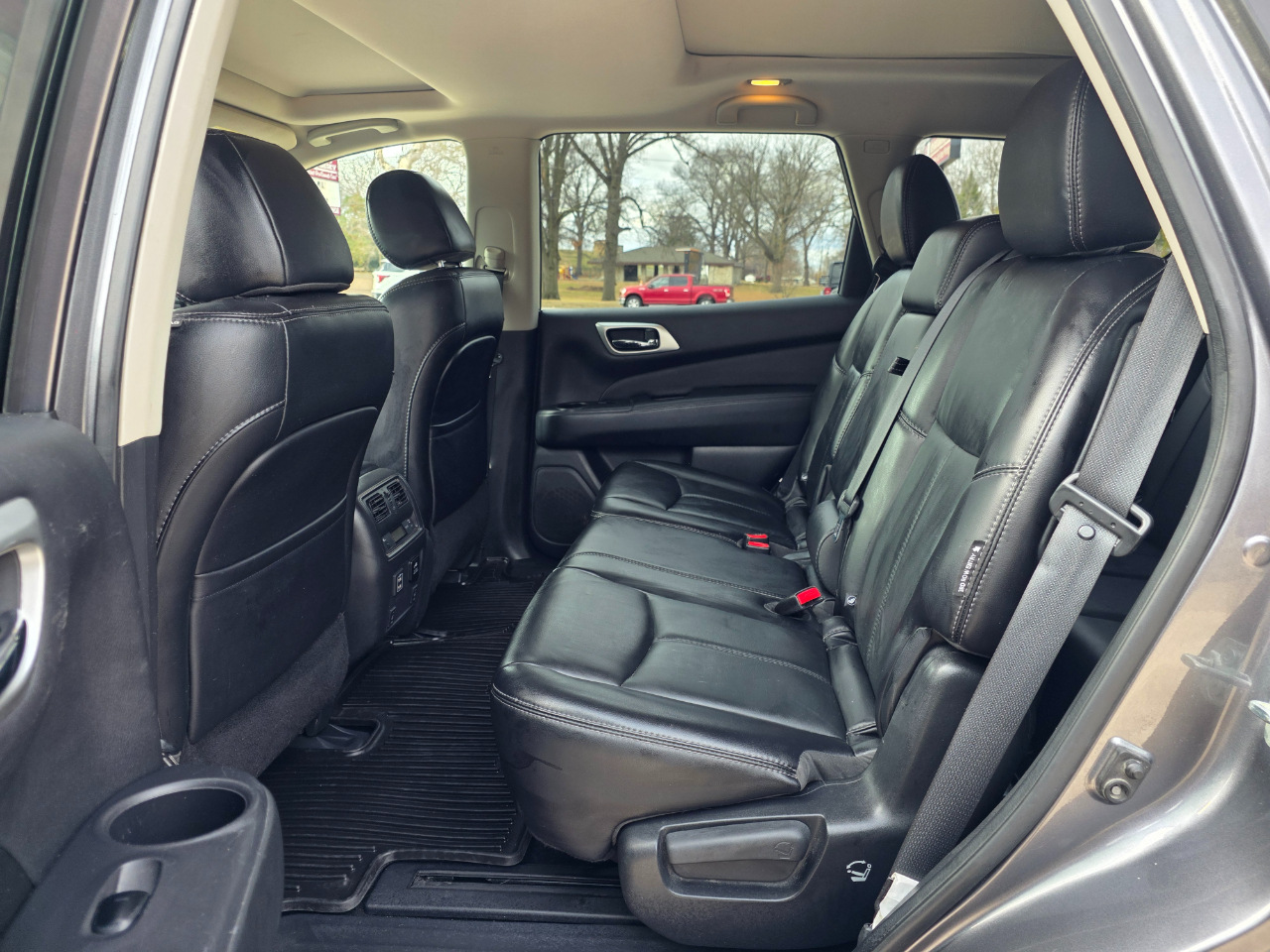 Nissan Pathfinder Platinum 4WD 2018