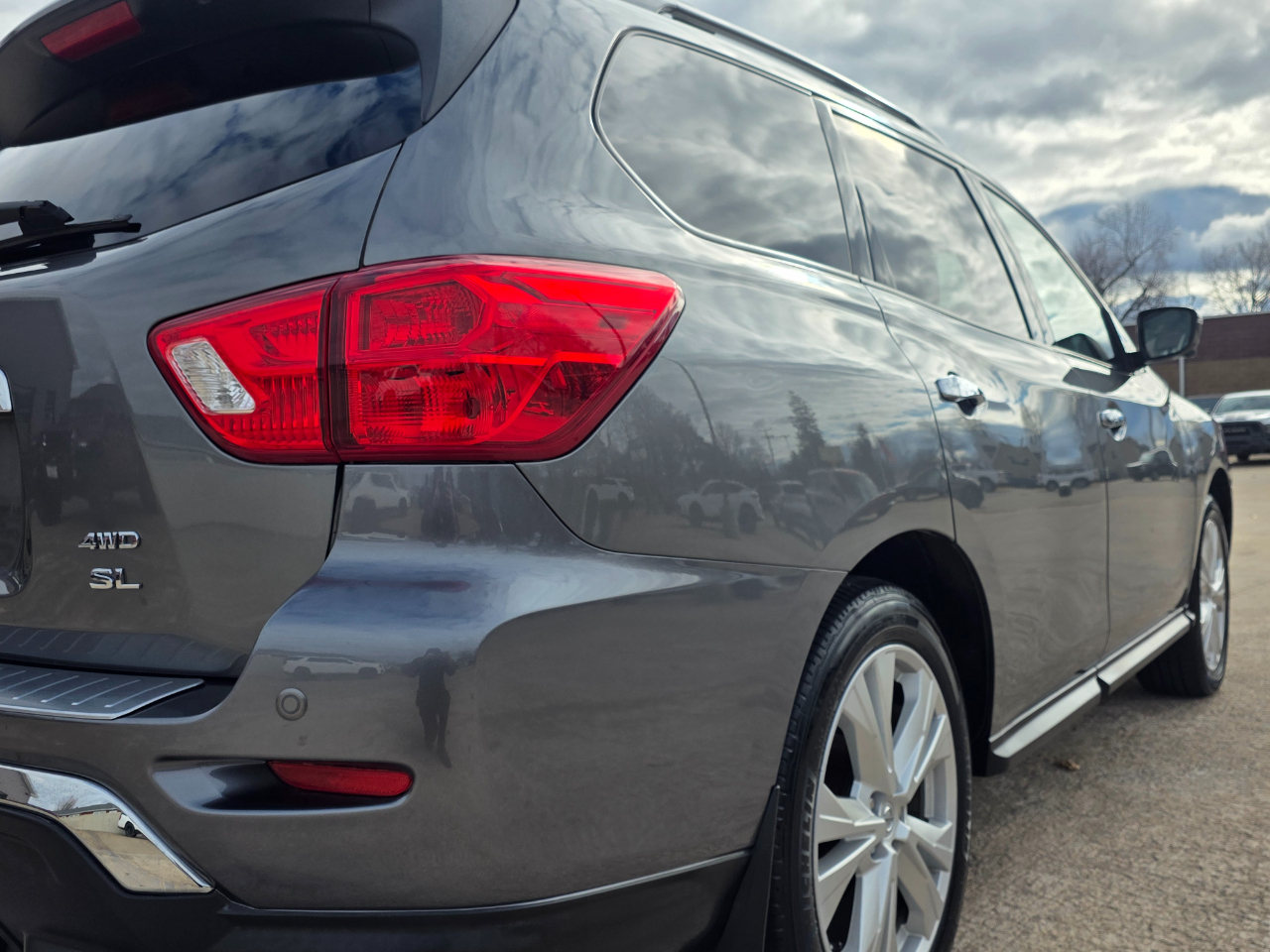 Nissan Pathfinder Platinum 4WD 2018