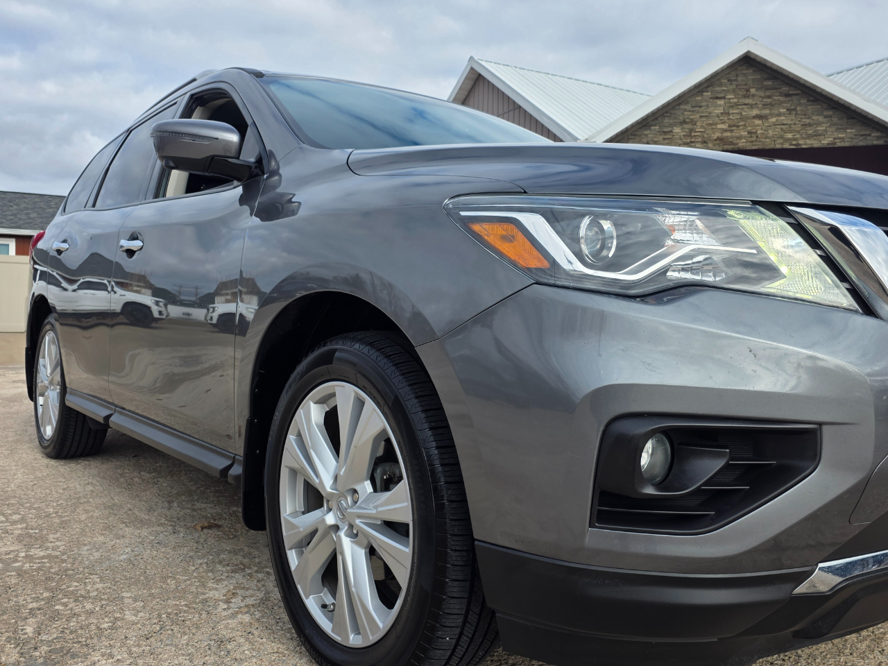 Nissan Pathfinder Platinum 4WD 2018