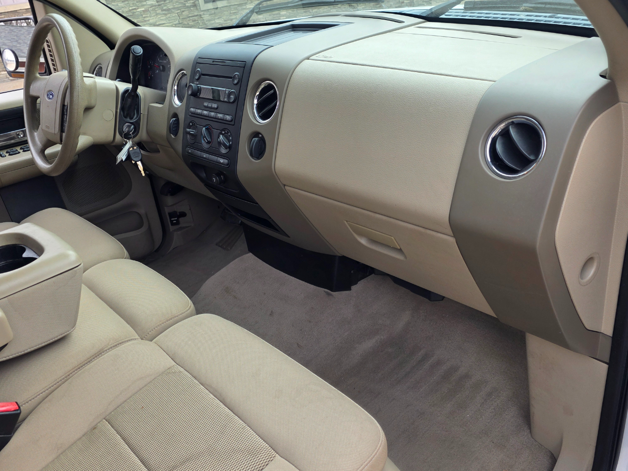 Ford F-150 XLT SuperCab Long Bed 4WD 2005