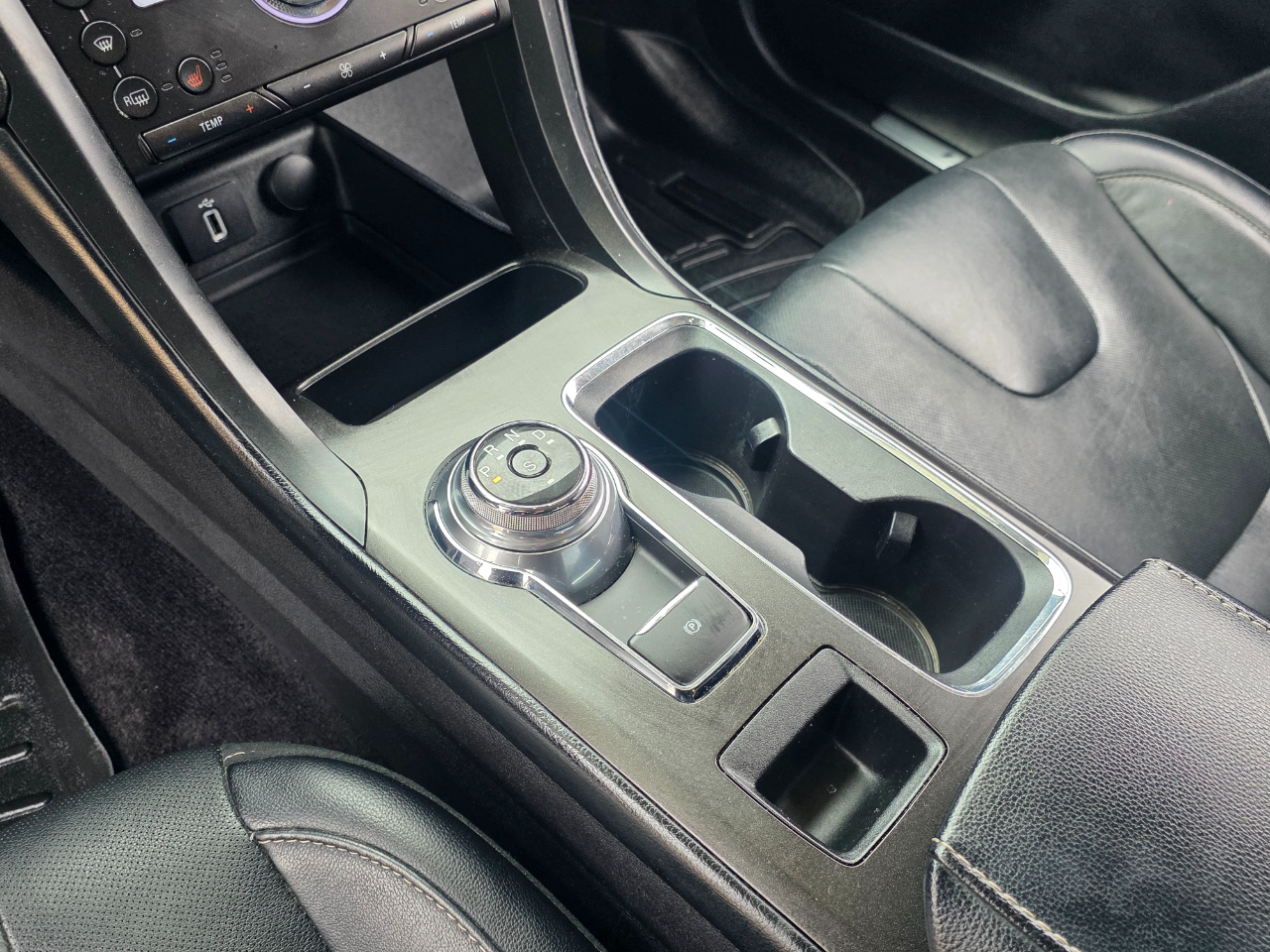 Ford Fusion Titanium 2017