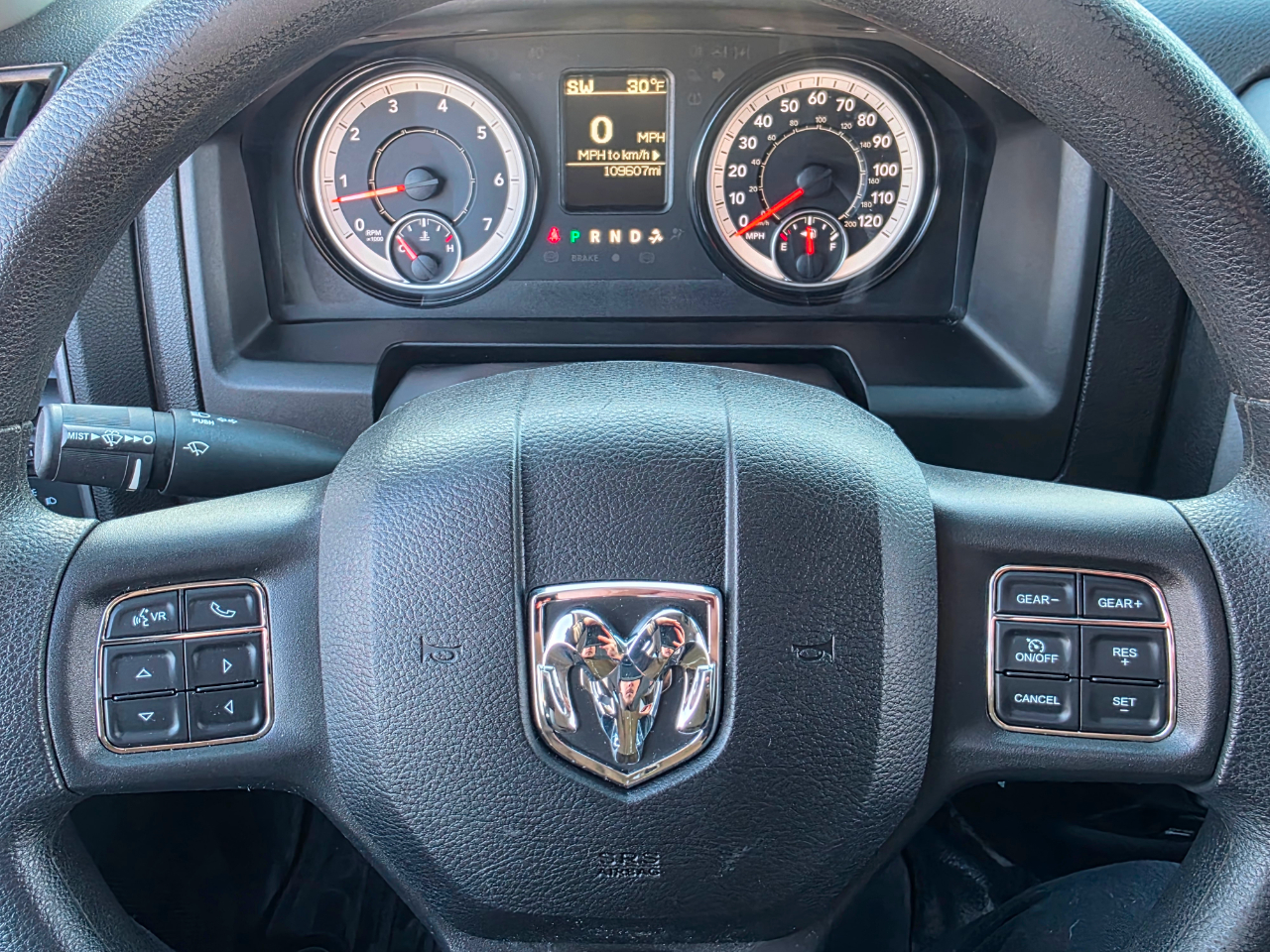 RAM 1500 Classic Tradesman Quad Cab 4WD 2021