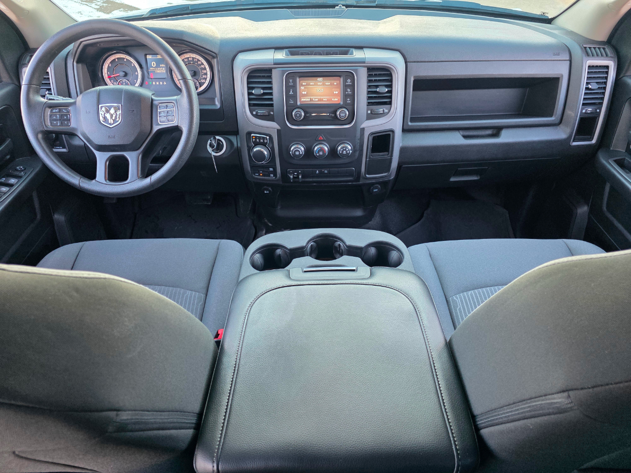 RAM 1500 Classic Tradesman Quad Cab 4WD 2021