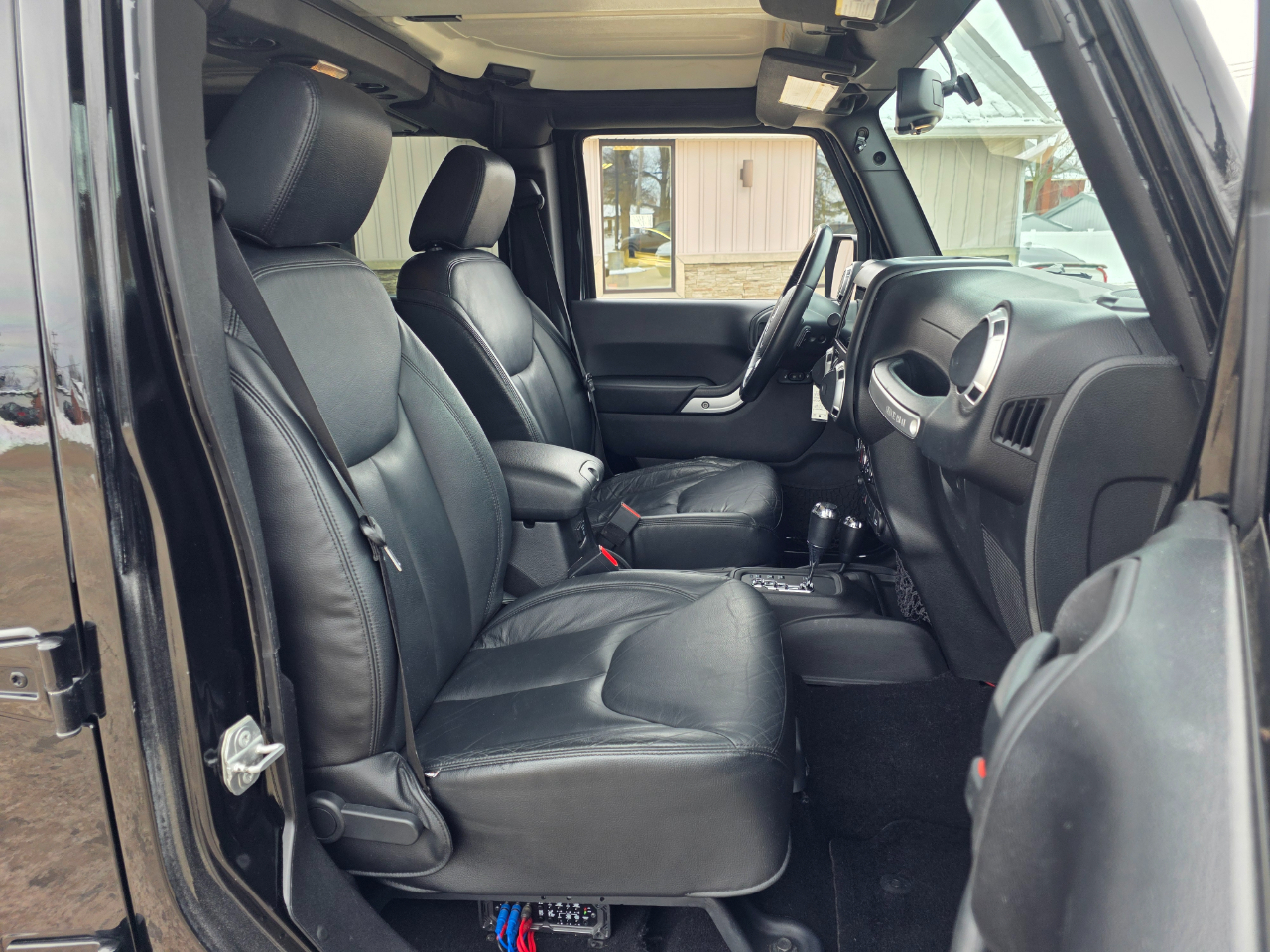 Jeep Wrangler Unlimited Sahara 4WD 2016