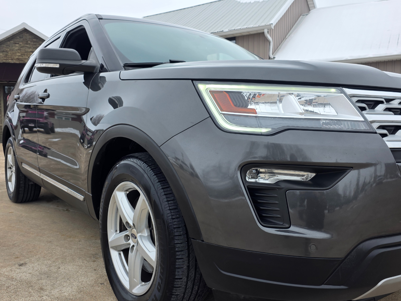Ford Explorer XLT FWD 2019