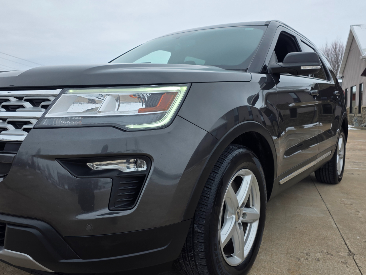 Ford Explorer XLT FWD 2019