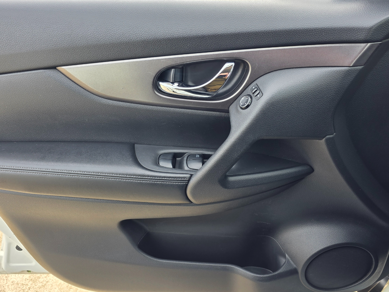 Nissan Rogue SV AWD 2016