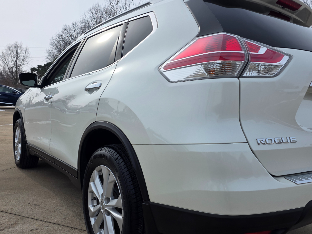 Nissan Rogue SV AWD 2016