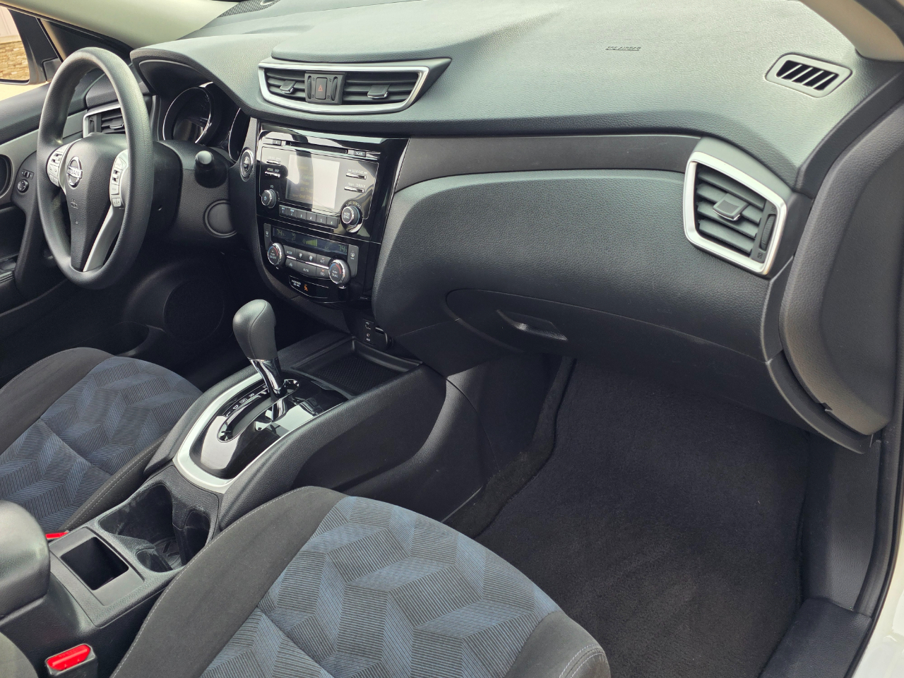 Nissan Rogue SV AWD 2016