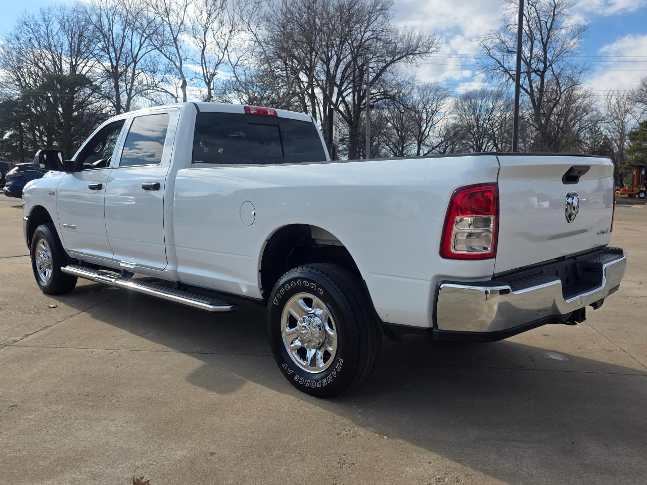 RAM 3500 Tradesman Crew Cab 4WD 2022