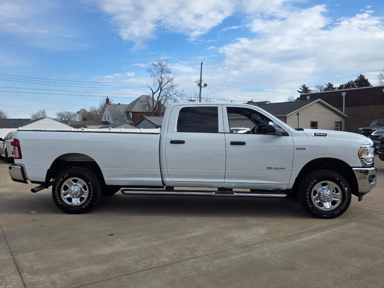 RAM 3500 Tradesman Crew Cab 4WD 2022