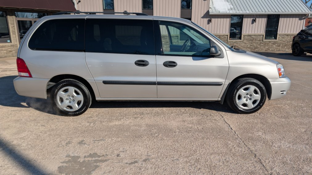 Ford Freestar SE 2005