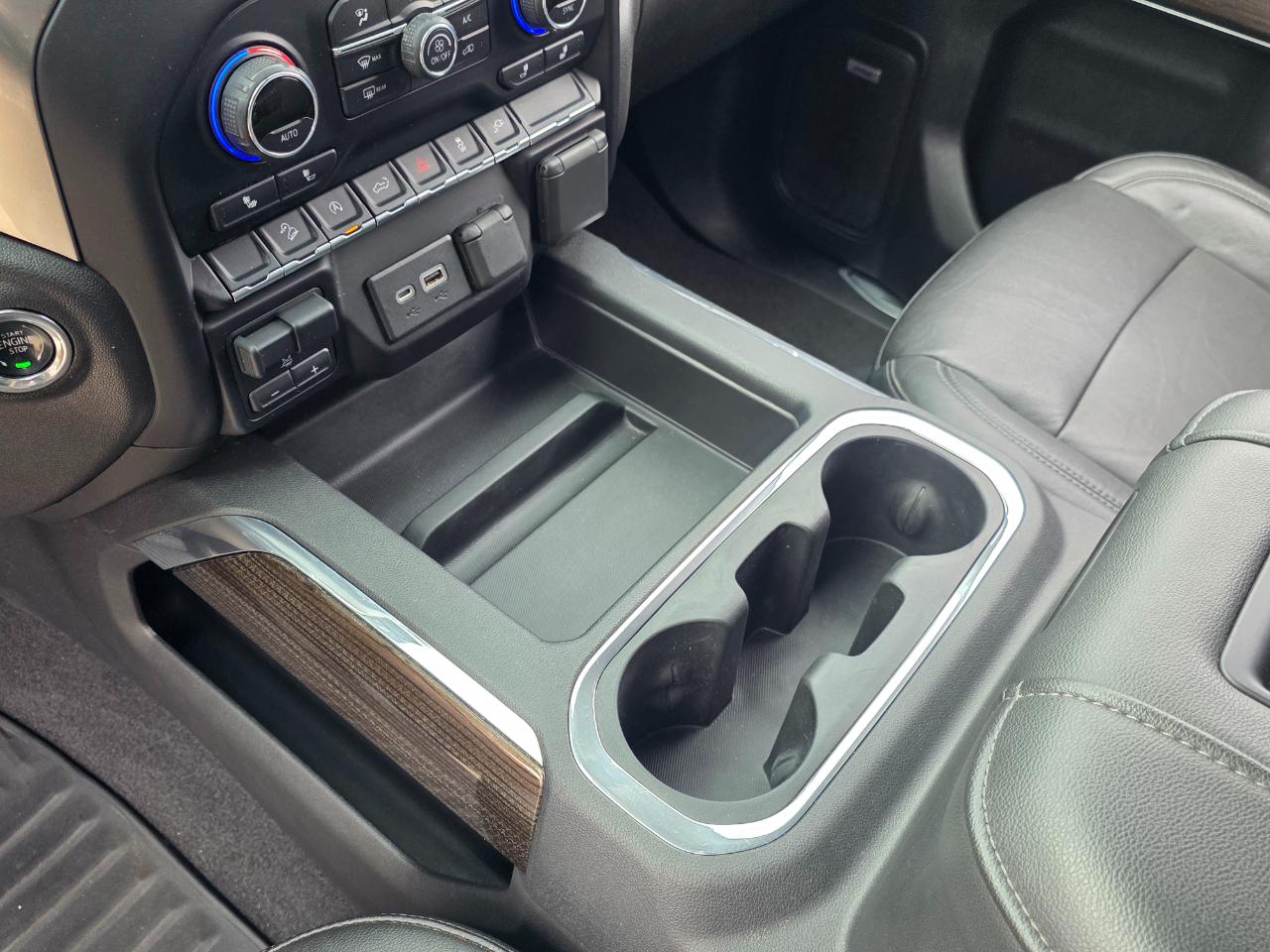 Chevrolet Silverado 1500 RST Crew Cab 4WD 2020