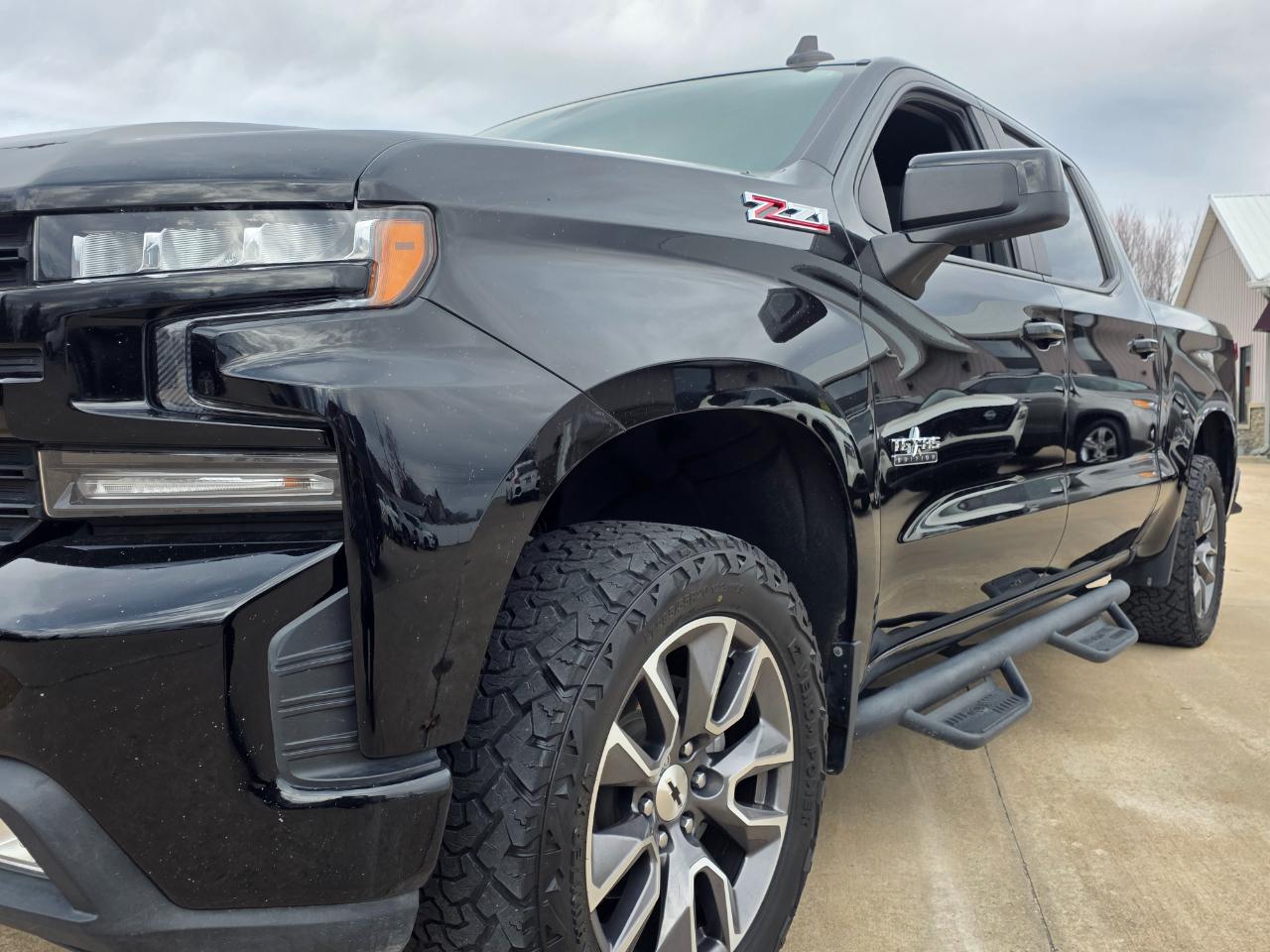 Chevrolet Silverado 1500 RST Crew Cab 4WD 2020