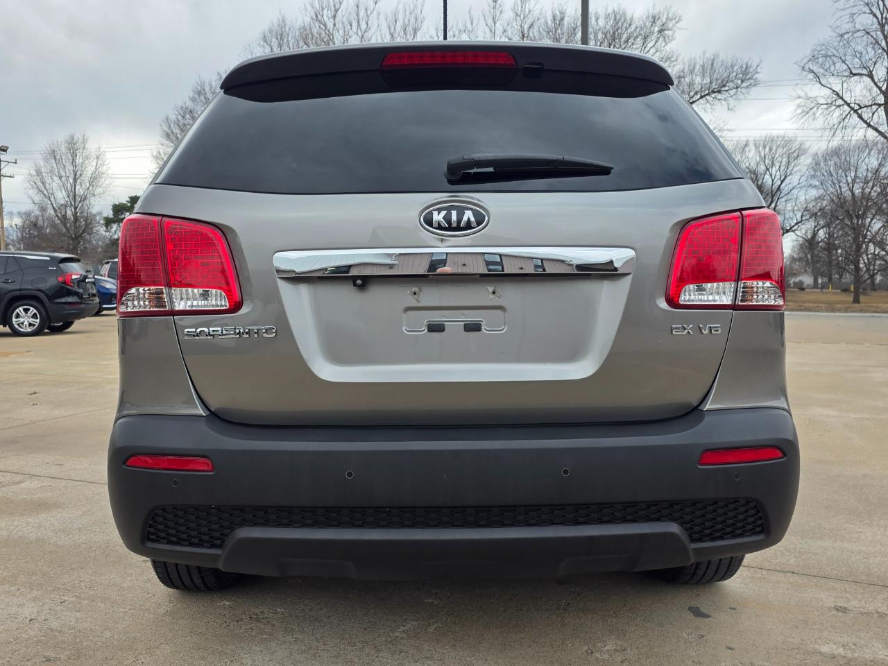 Kia Sorento EX V6 2WD 2012