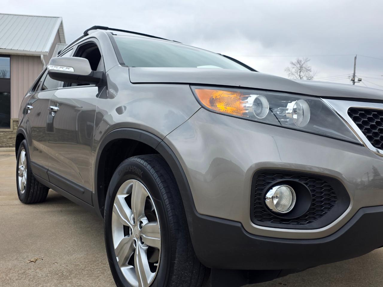 Kia Sorento EX V6 2WD 2012