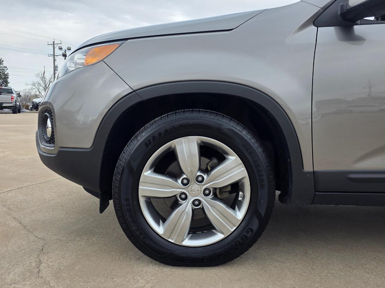 Kia Sorento EX V6 2WD 2012