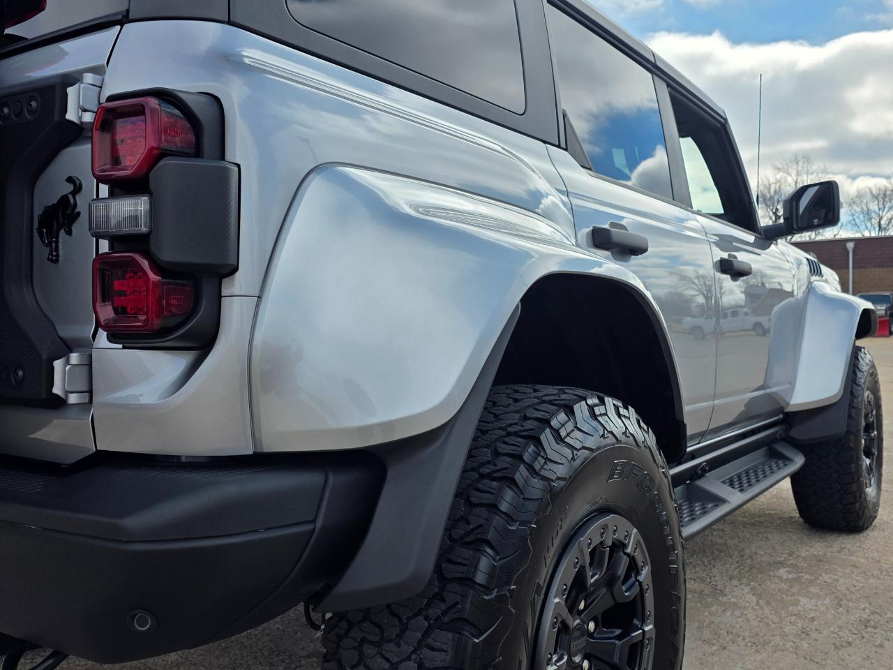 Ford Bronco Raptor 2024