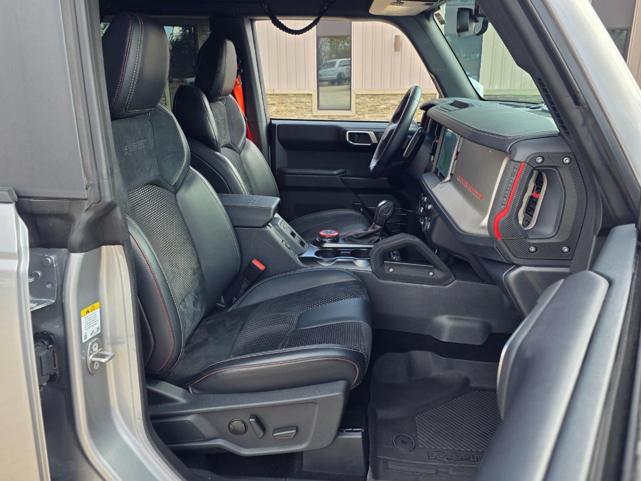 Ford Bronco Raptor 2024