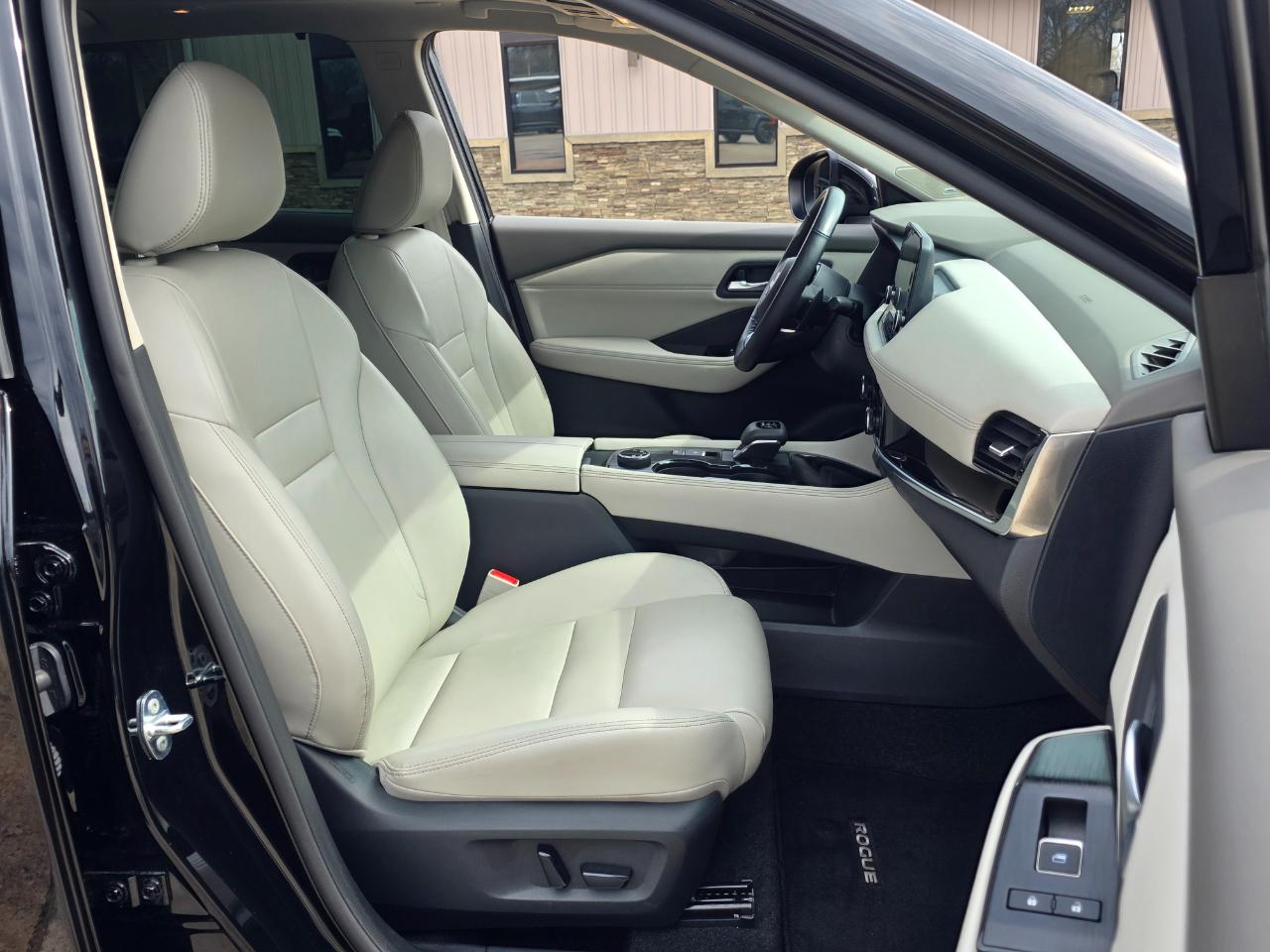 Nissan Rogue SL AWD 2023