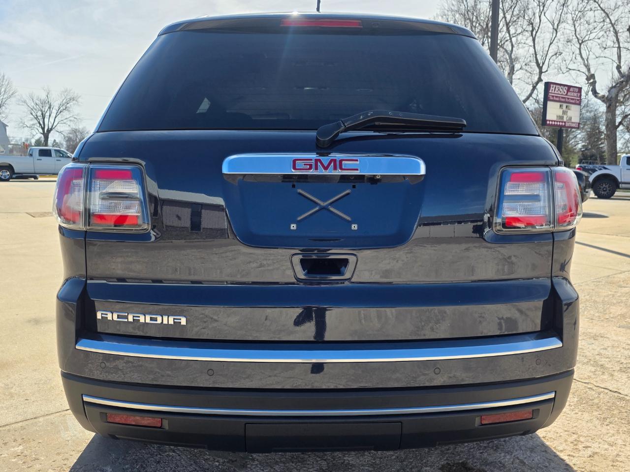 GMC Acadia SLE-2 FWD 2015