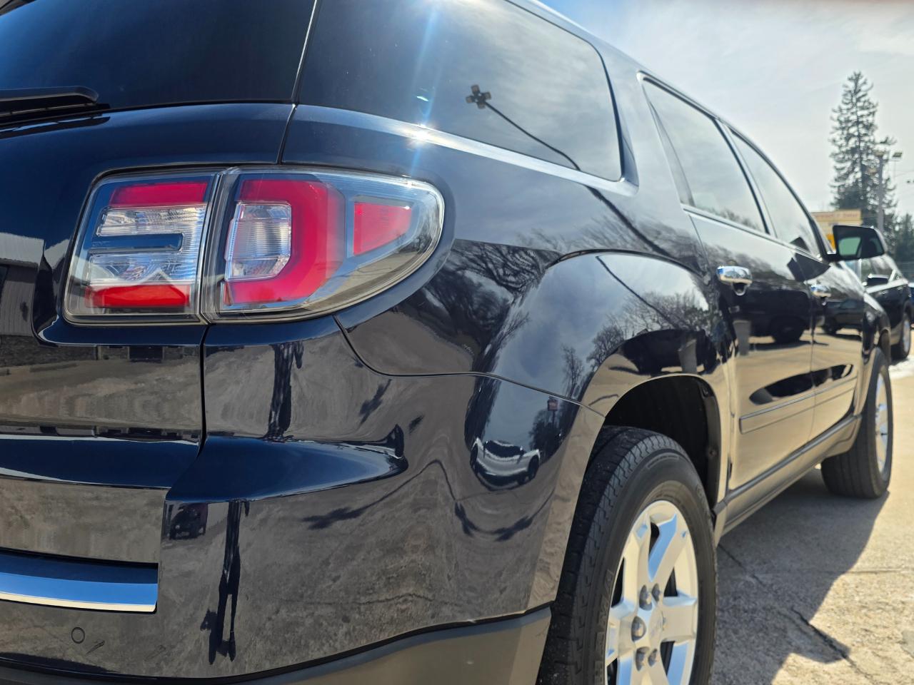 GMC Acadia SLE-2 FWD 2015