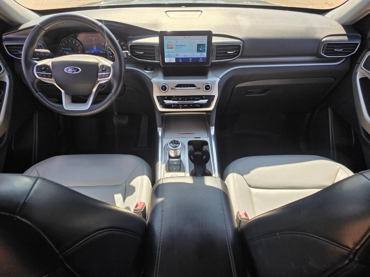 Ford Explorer XLT AWD 2021