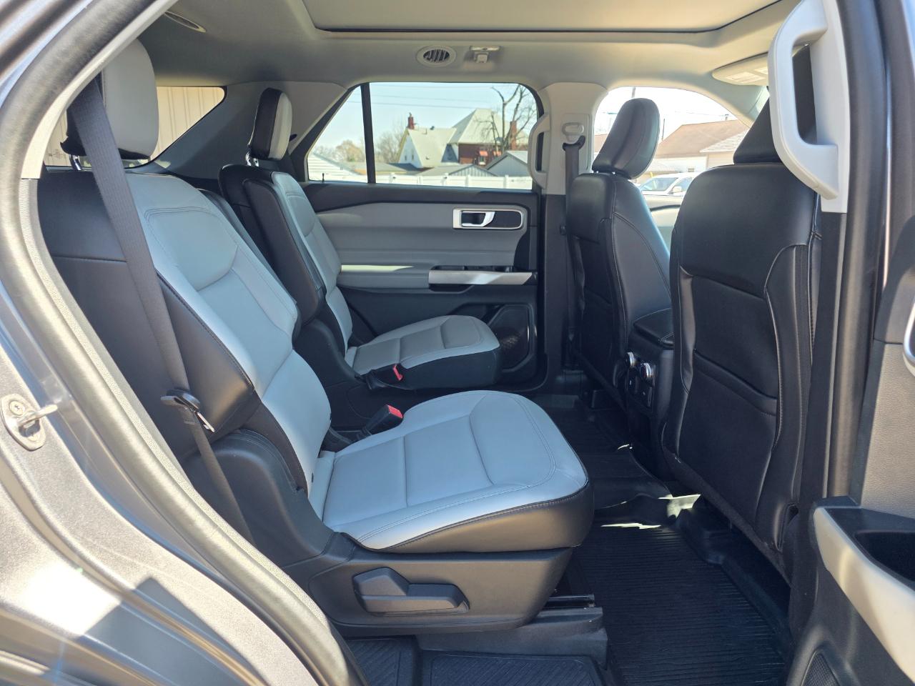 Ford Explorer XLT AWD 2021