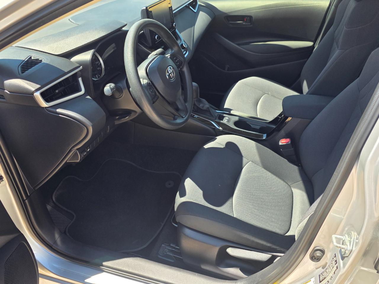 Toyota Corolla LE 2022