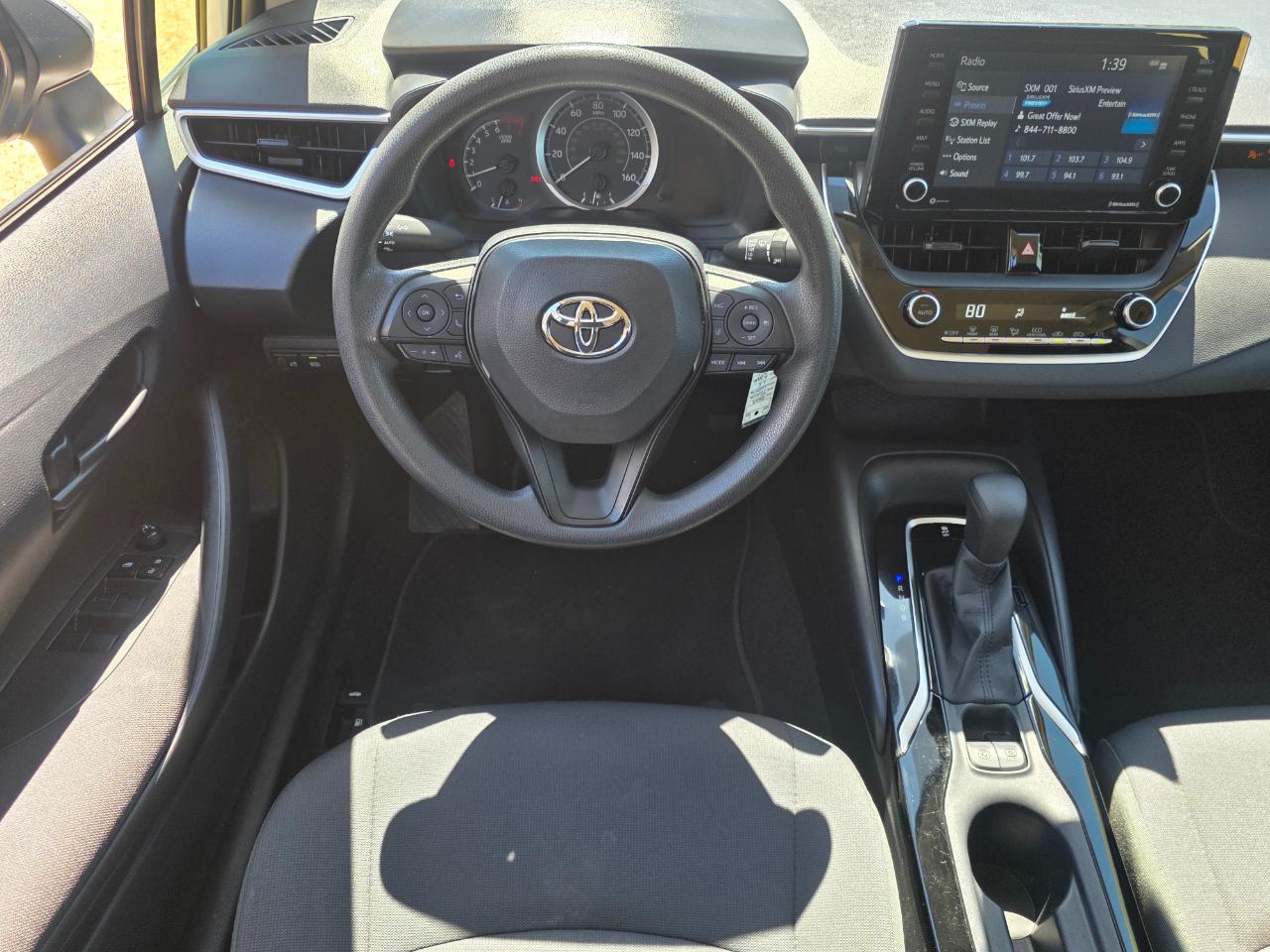 Toyota Corolla LE 2022