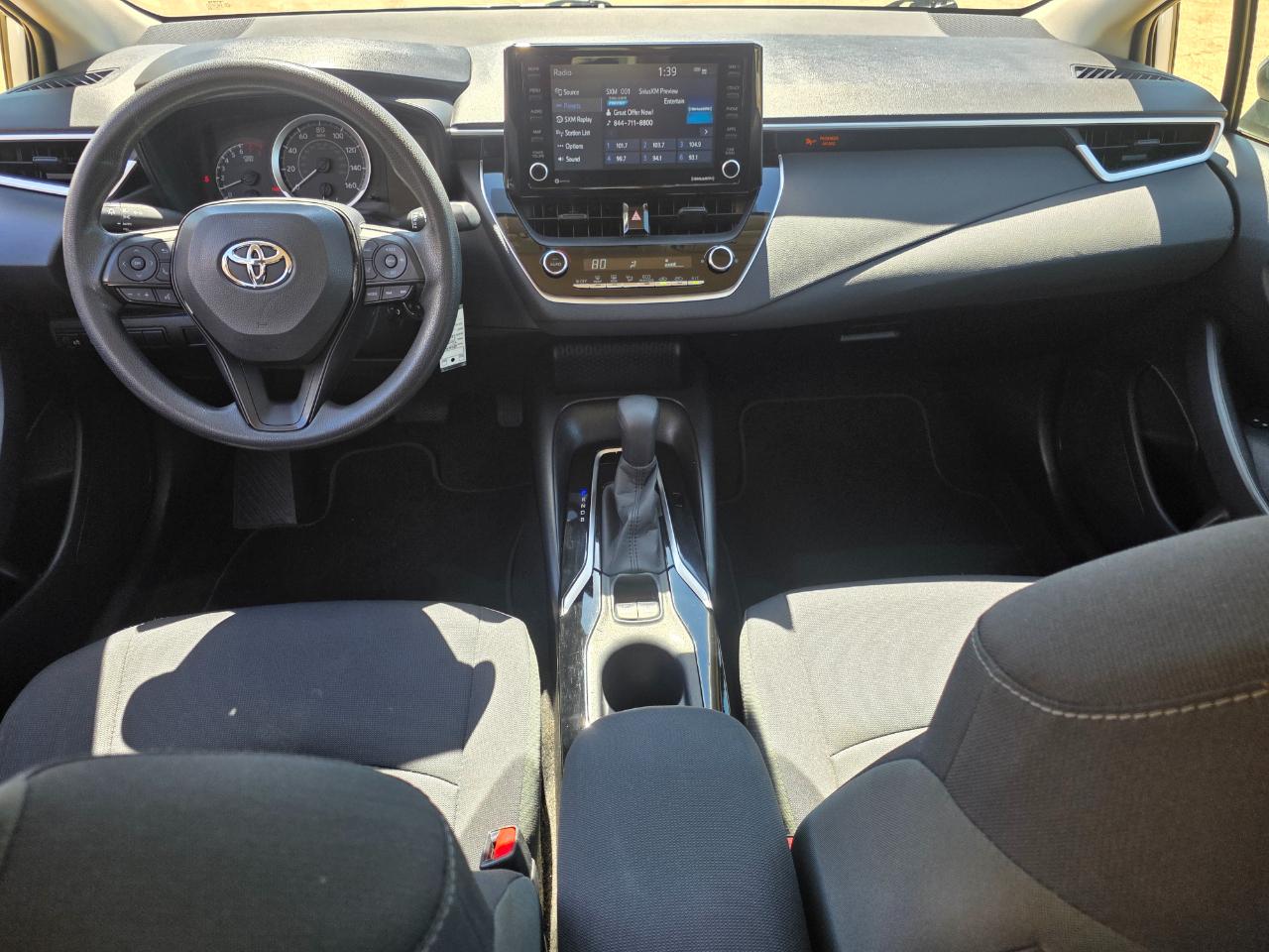 Toyota Corolla LE 2022