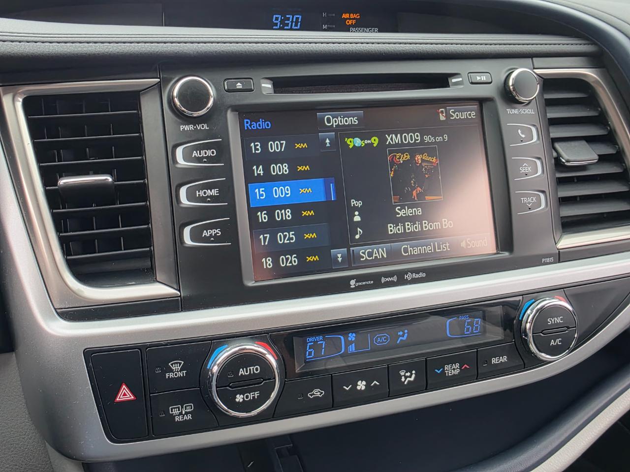 Toyota Highlander LE Plus AWD V6 2019