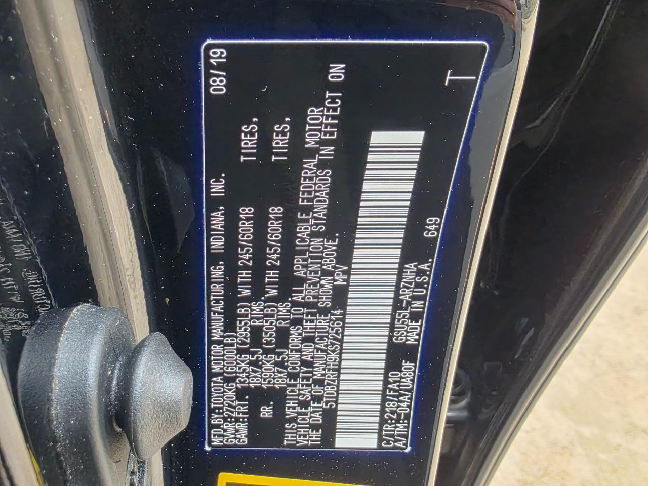 Toyota Highlander LE Plus AWD V6 2019