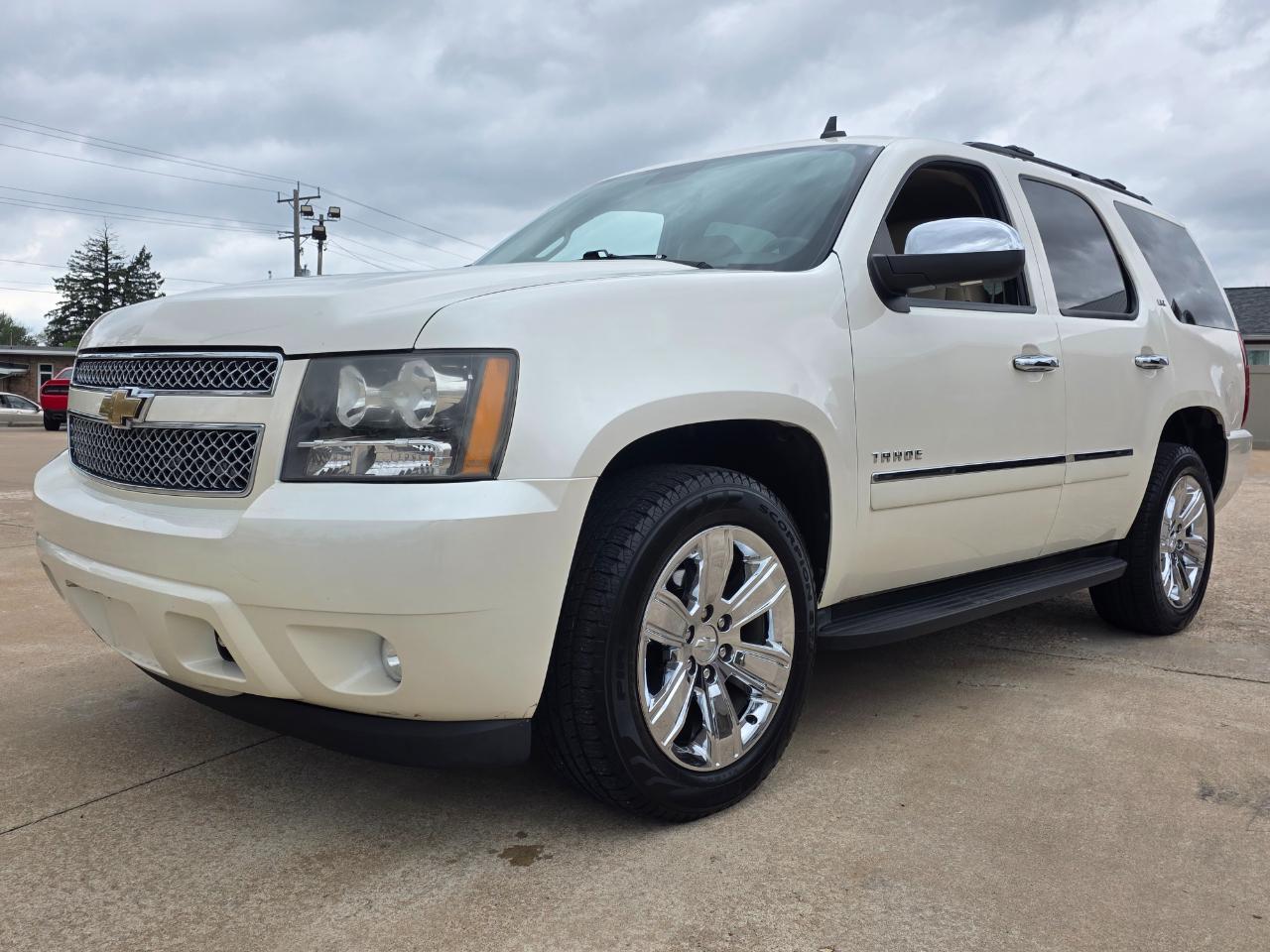 Chevrolet Tahoe LTZ 4WD 2011