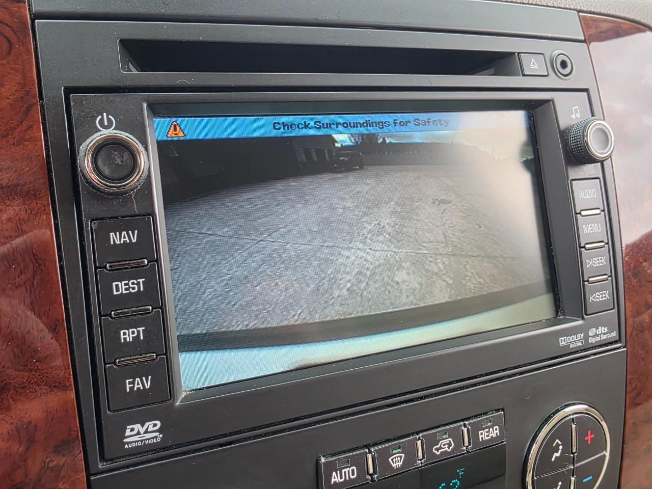 Chevrolet Tahoe LTZ 4WD 2011