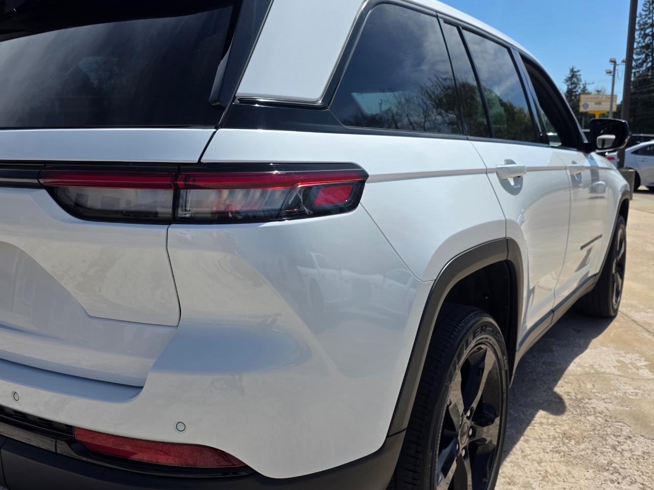 Jeep Grand Cherokee  2023