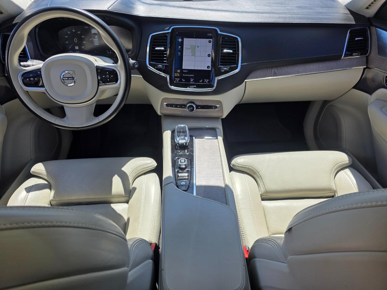 Volvo XC90 T8 Inscription Hybrid w/6 Passenger Seating 2020