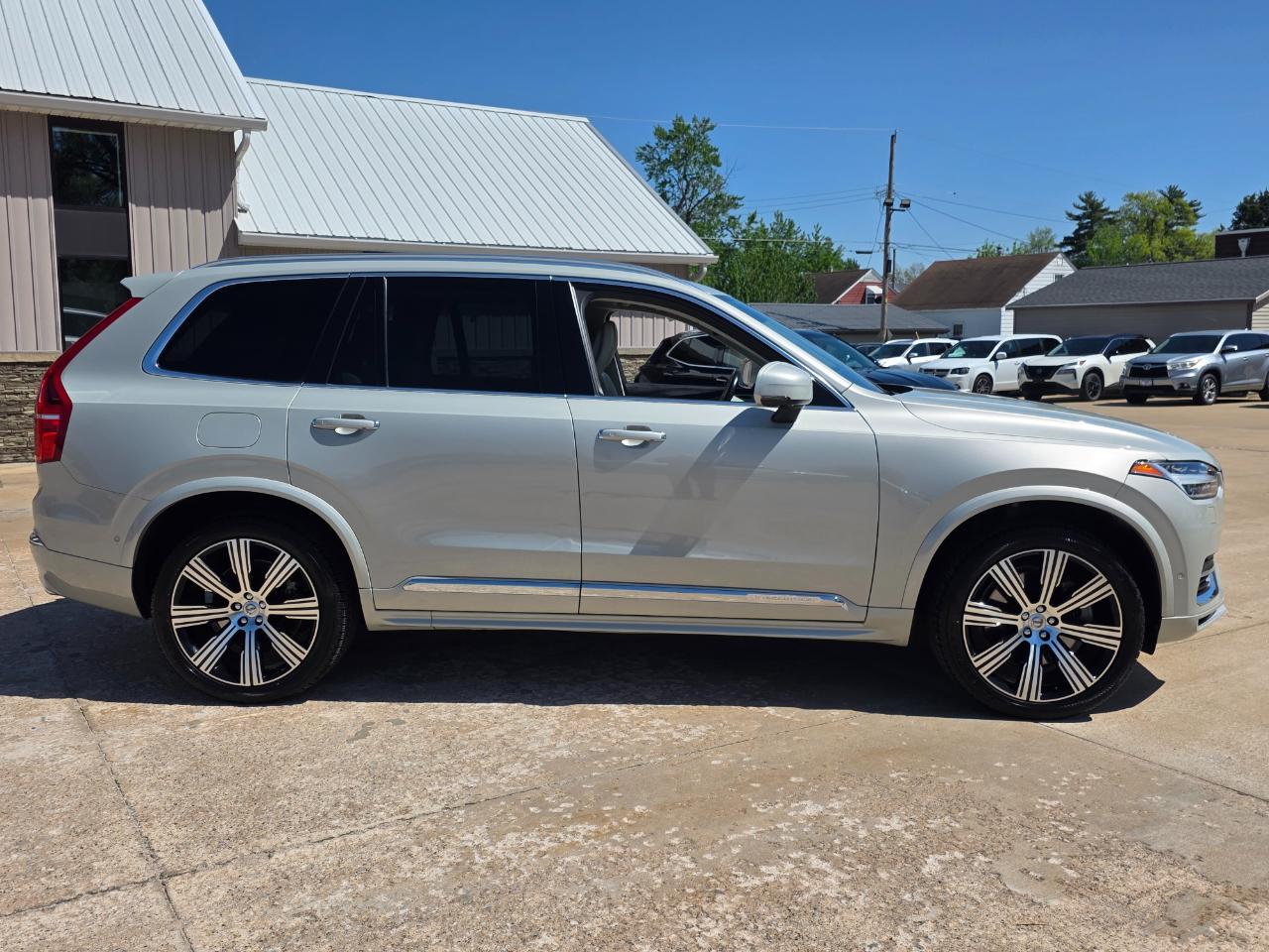 Volvo XC90 T8 Inscription Hybrid w/6 Passenger Seating 2020