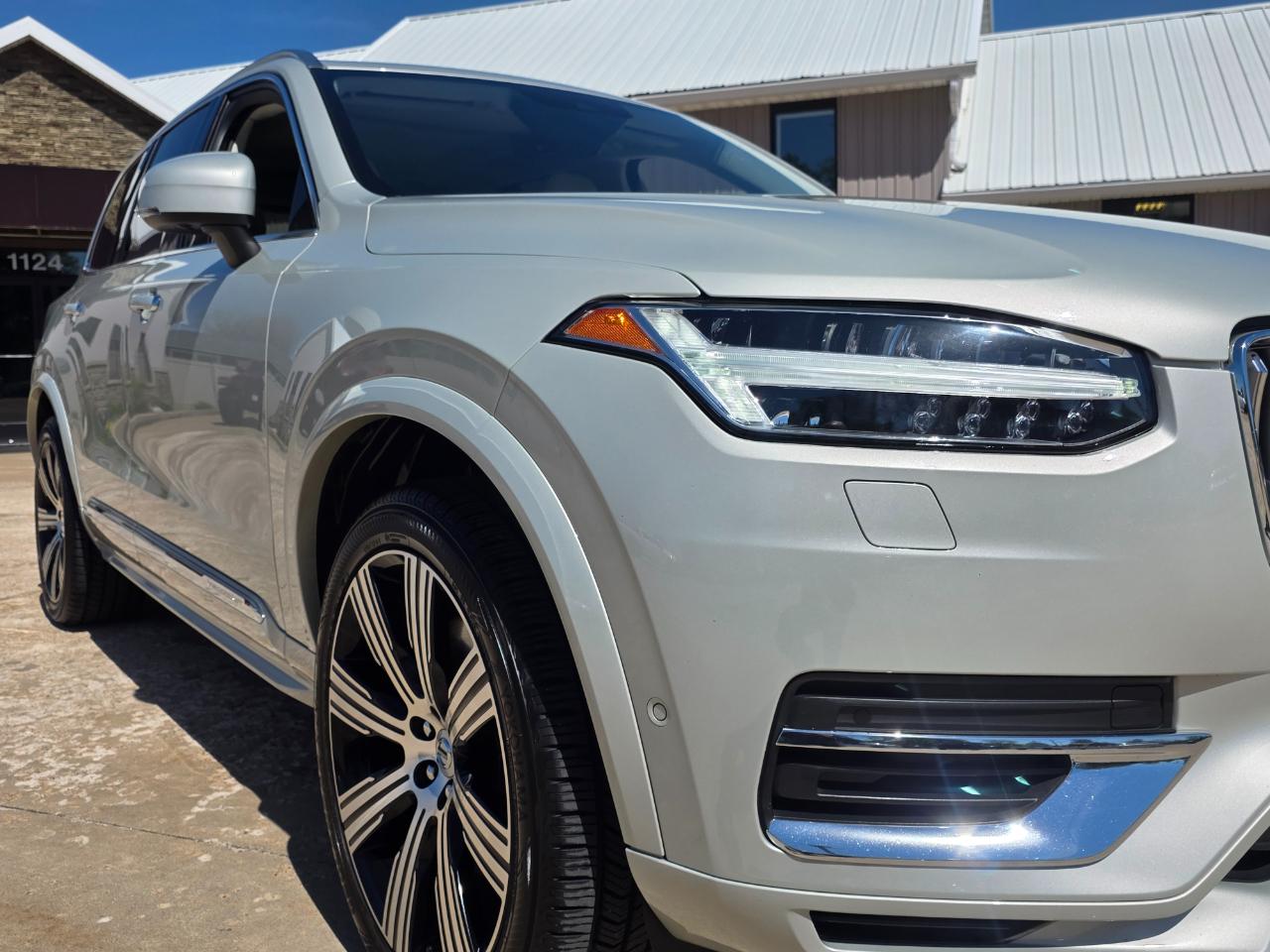 Volvo XC90 T8 Inscription Hybrid w/6 Passenger Seating 2020