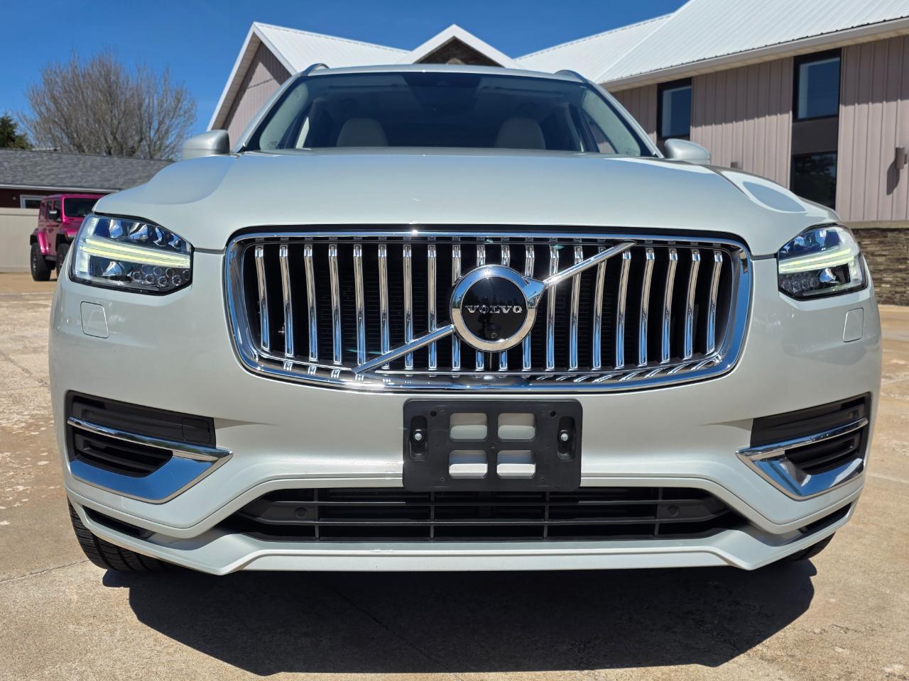 Volvo XC90 T8 Inscription Hybrid w/6 Passenger Seating 2020