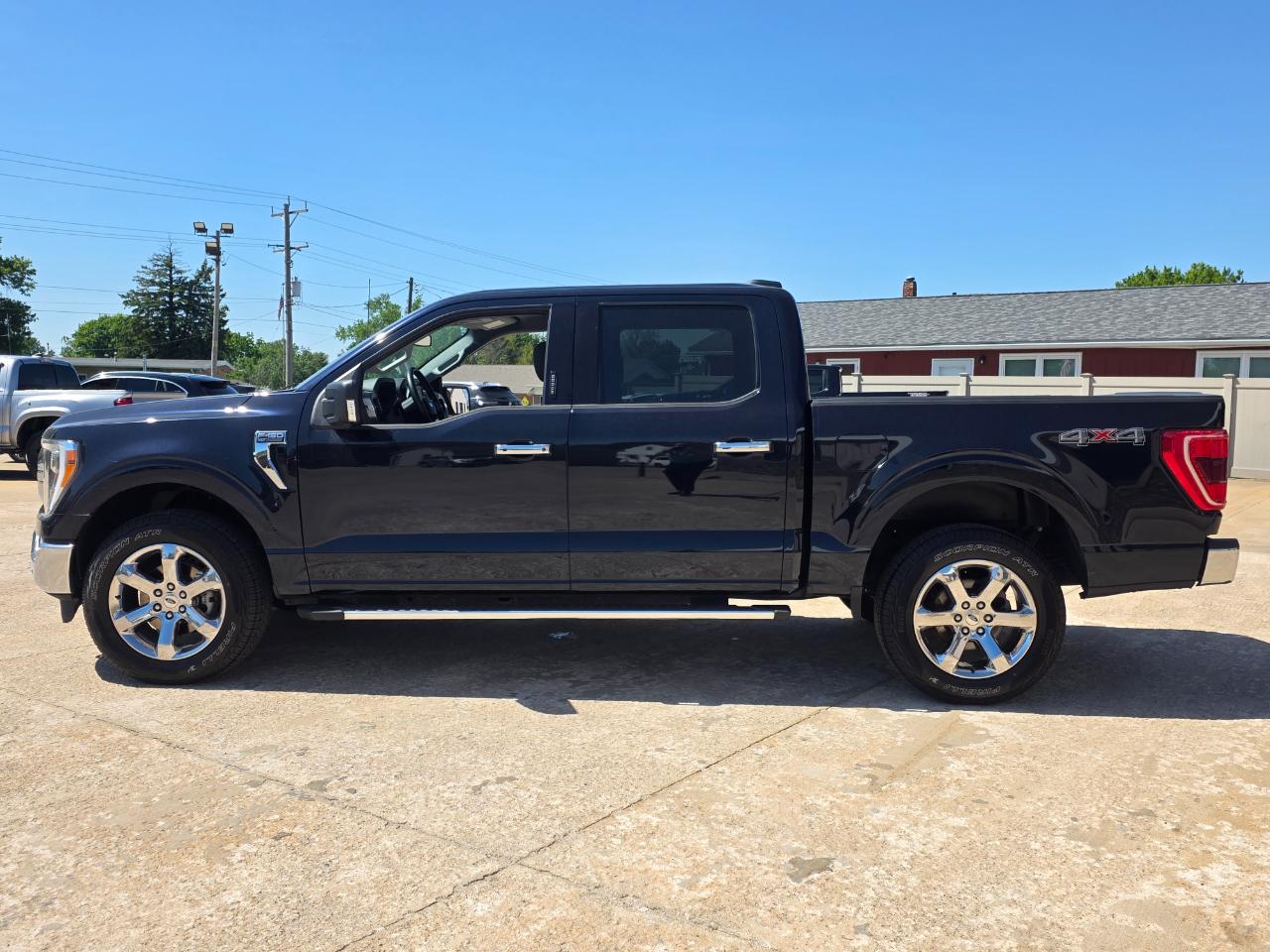 Ford F-150 XLT SuperCrew 5.5-ft. Bed 4WD 2022