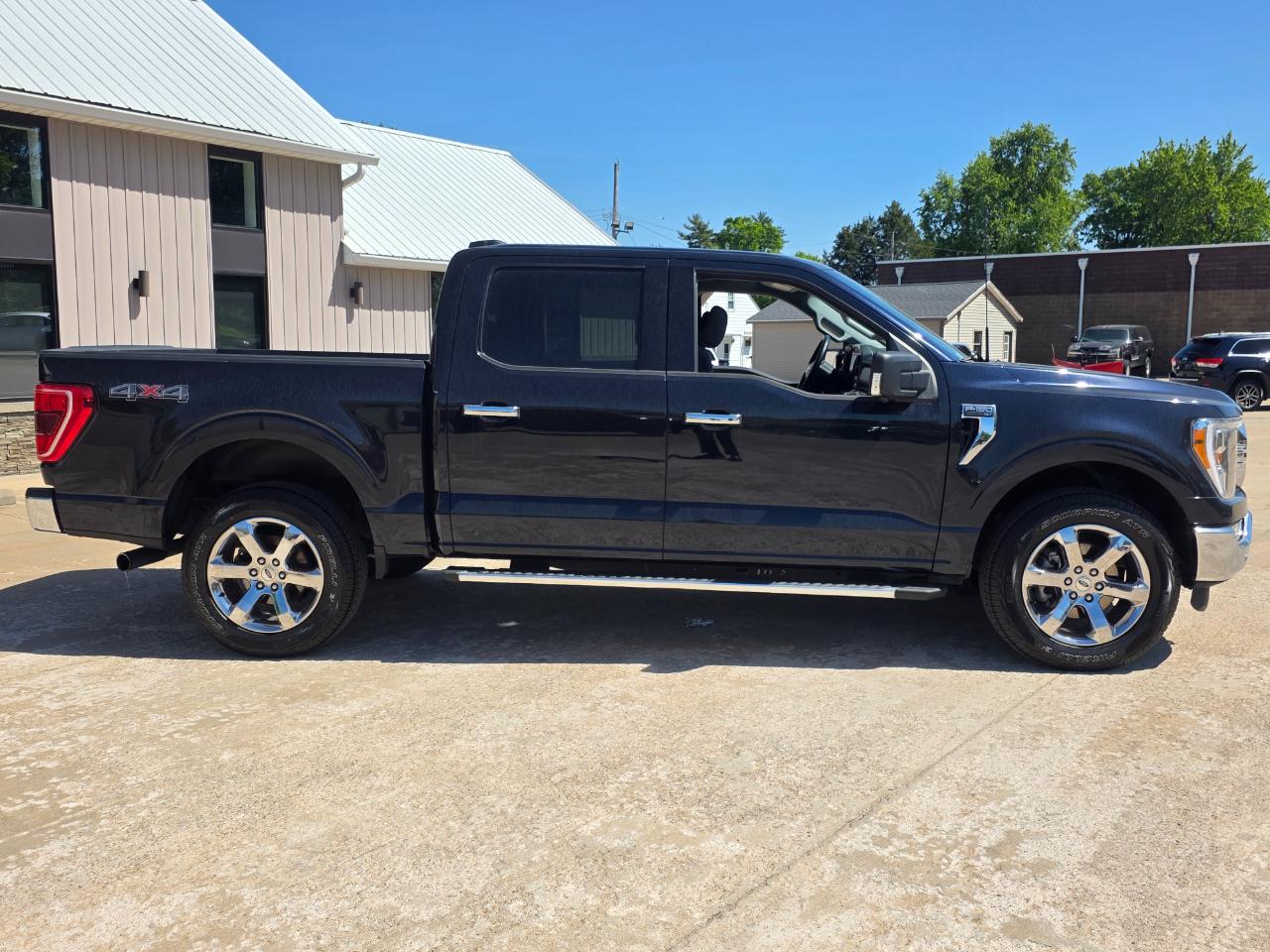 Ford F-150 XLT SuperCrew 5.5-ft. Bed 4WD 2022
