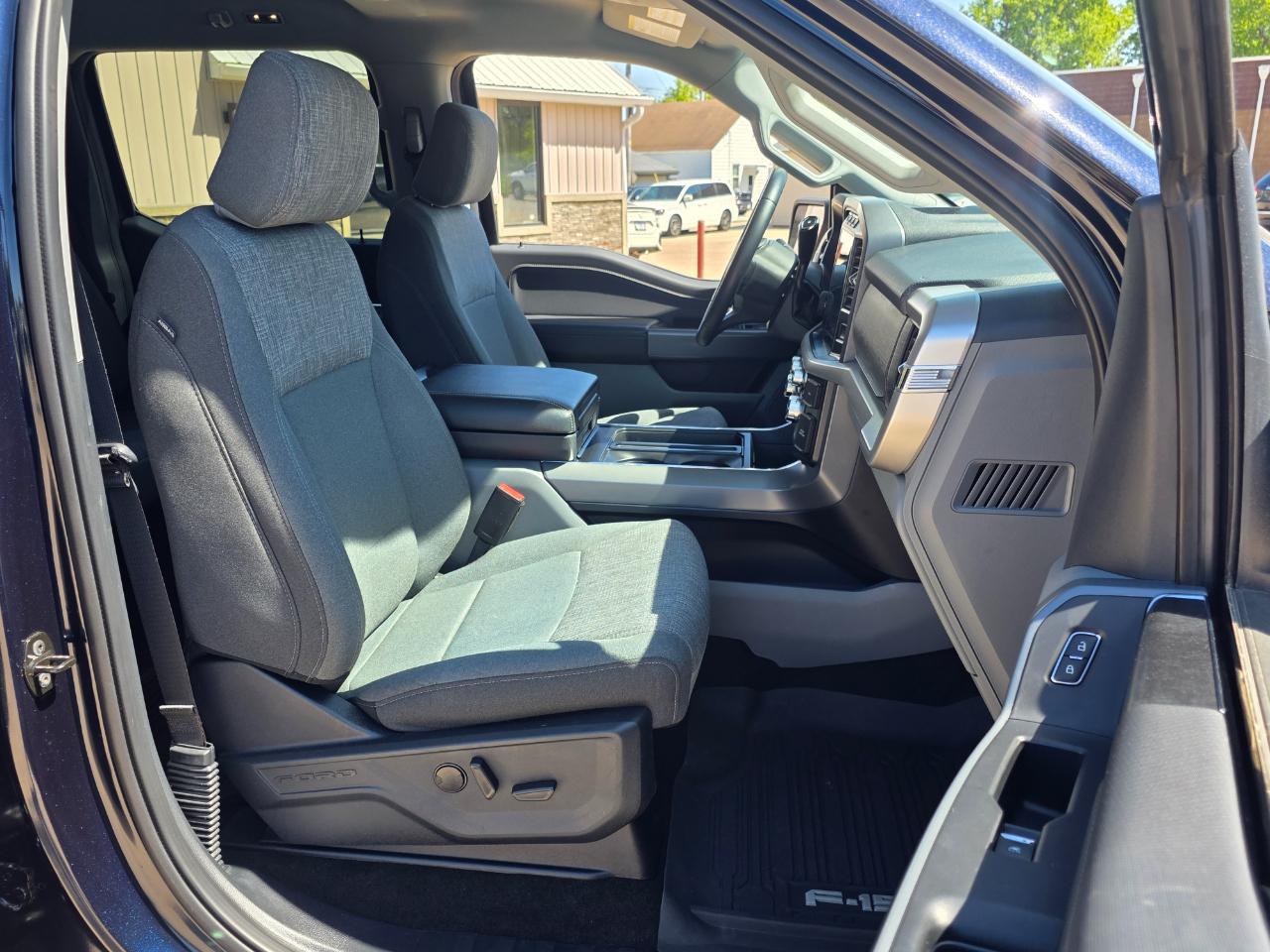 Ford F-150 XLT SuperCrew 5.5-ft. Bed 4WD 2022