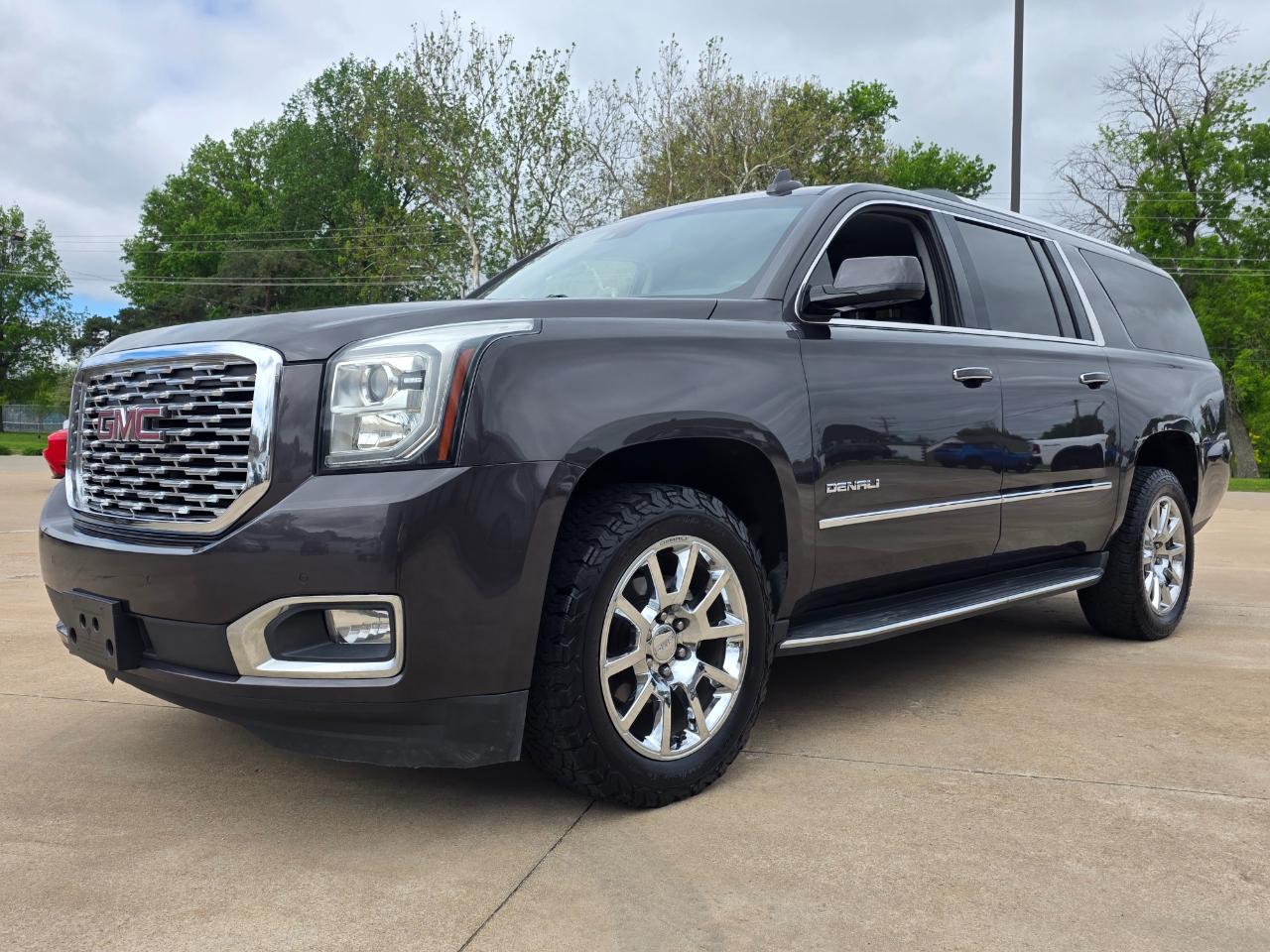 GMC Yukon XL Denali 4WD 2018